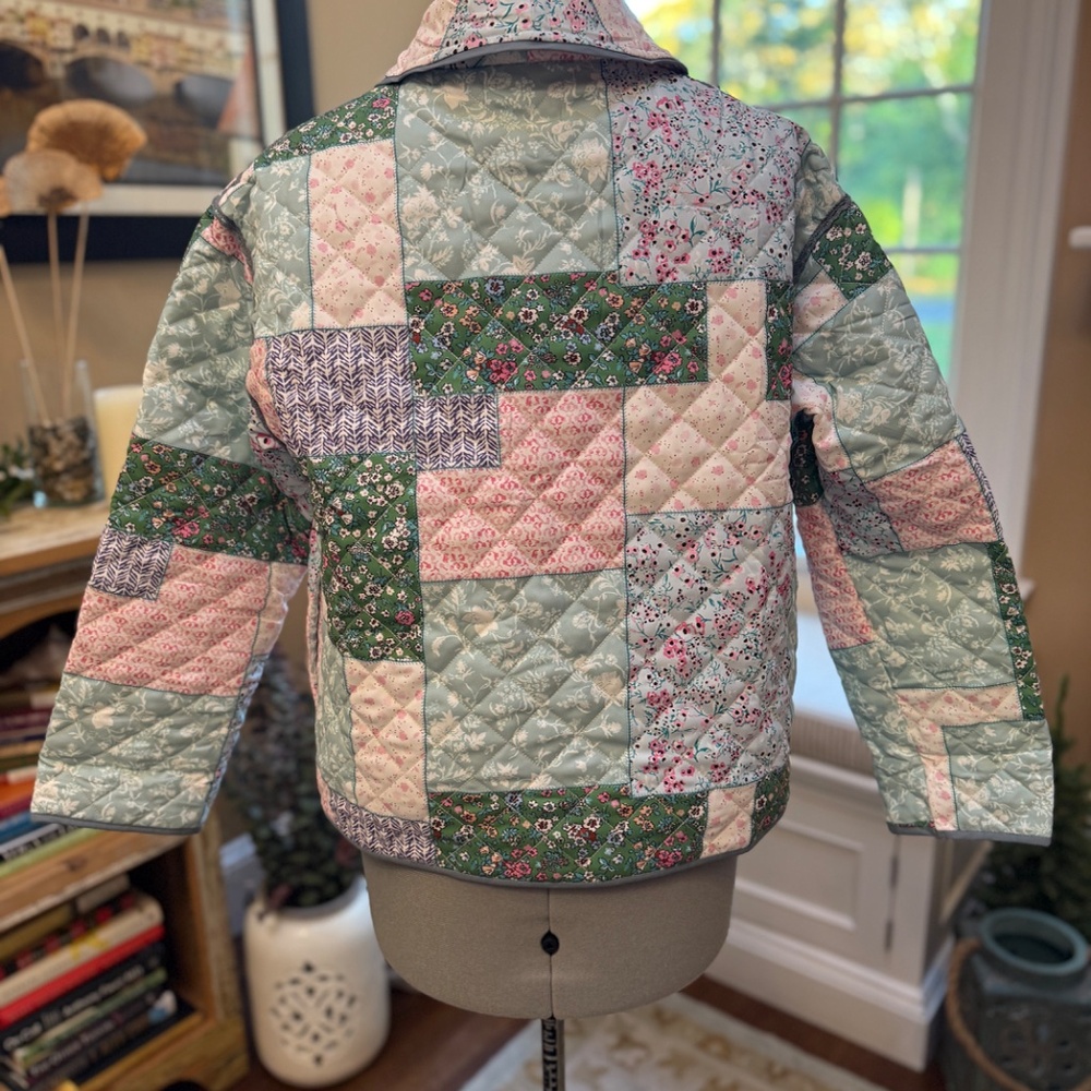 Quilted Puffer Jacket - image 8